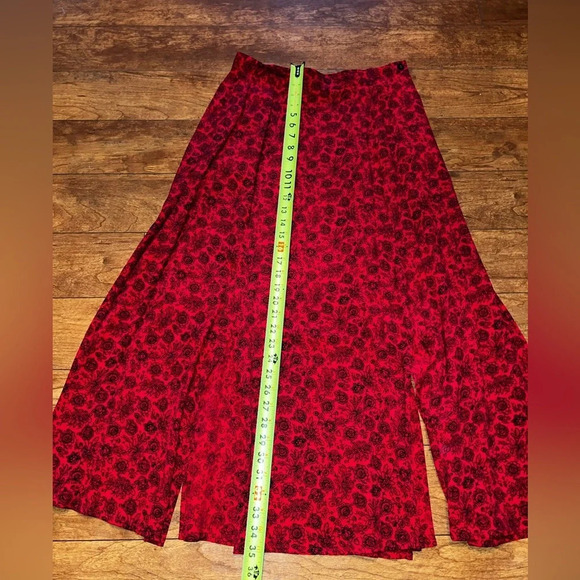 Vintage Women’s Lizsport Floral Maxi Skirt - Picture 2 of 10